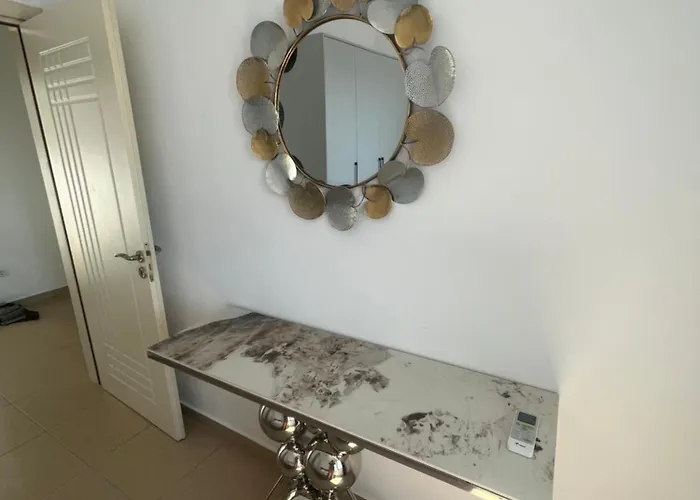 1 Bedroom At The Grand Europa * Velipojë